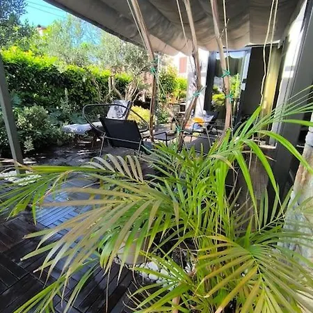 Big Oasis House With Garden,near Colosseum *