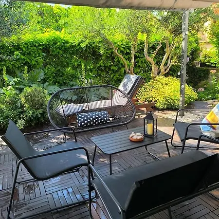 Big Oasis House With Garden,near Colosseum *