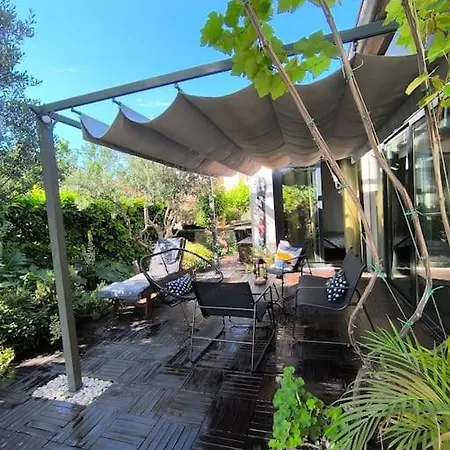 Big Oasis House With Garden,near Colosseum Apartment *