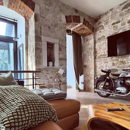 Big Oasis House With Garden,near Colosseum Daire *