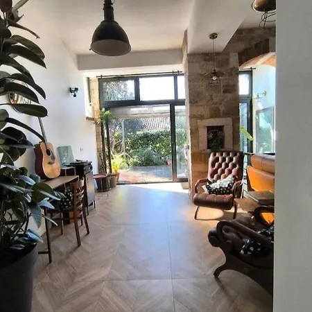 Big Oasis House With Garden,near Colosseum Διαμέρισμα *